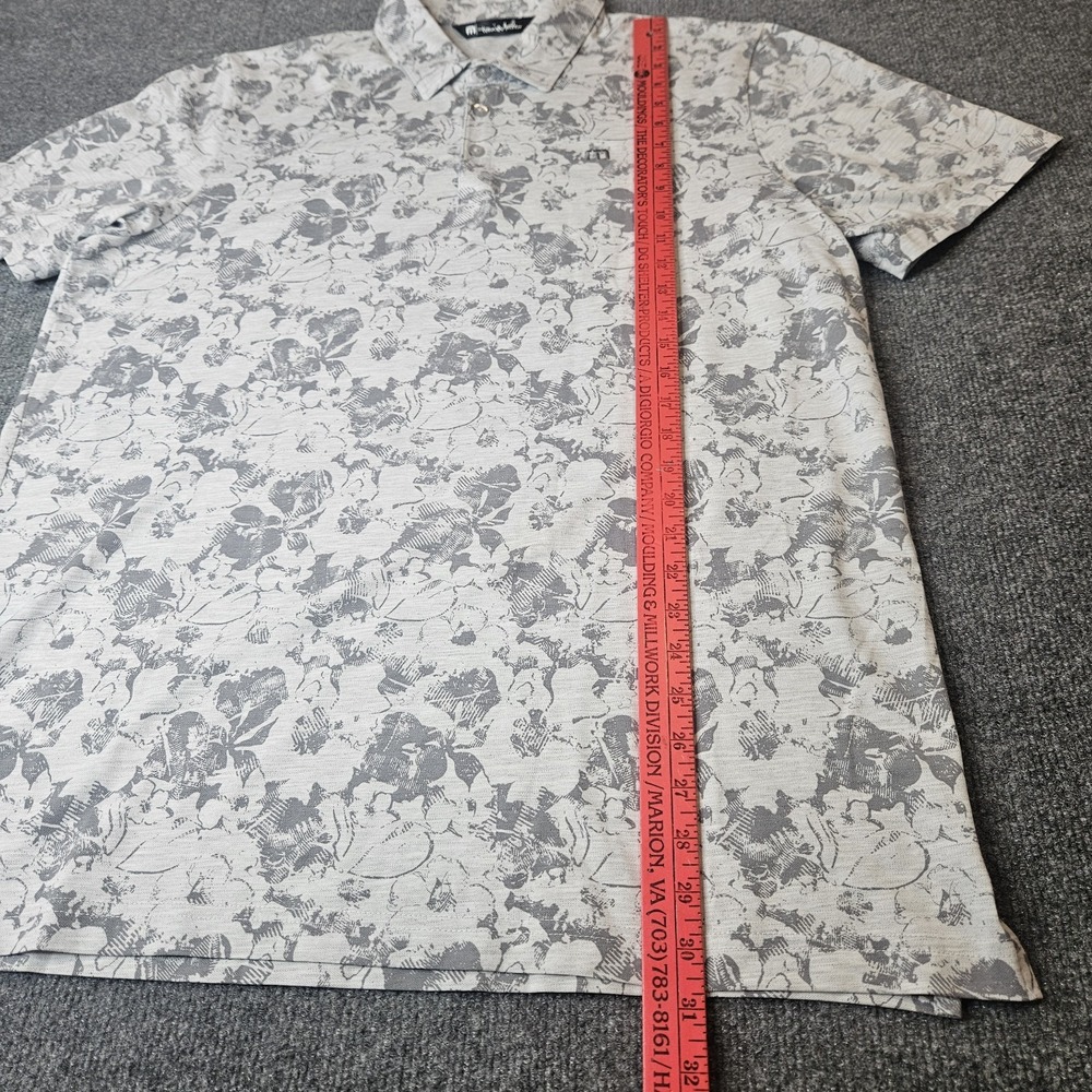 Travis Mathew Men's Golf Polo Shirt Size XL Gray Floral Sports Preppy Athleisure - Picture 3 of 6